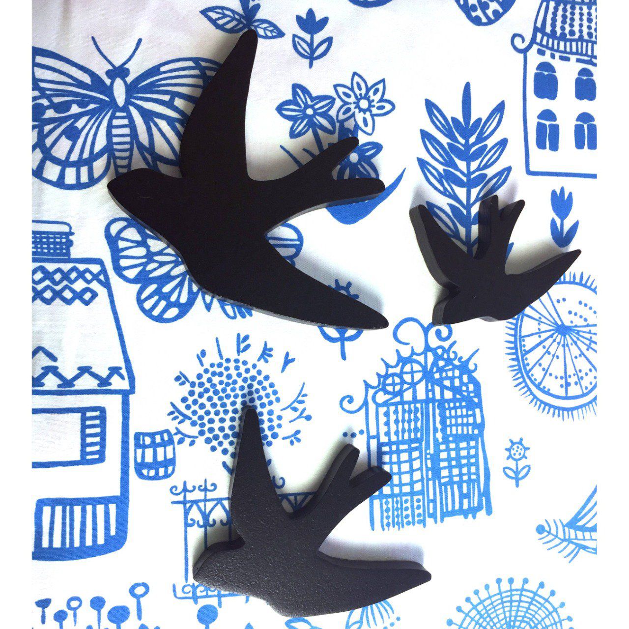 hirondelle en 6 lettres