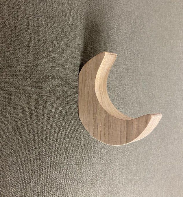 Patère  lune en bois en chêne massif.    