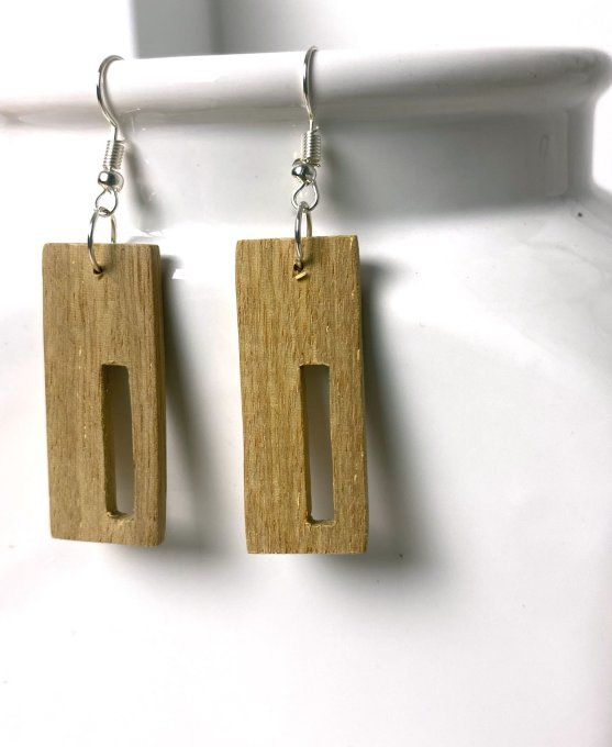Boucles d'oreilles rectangles en bois de poirier.     