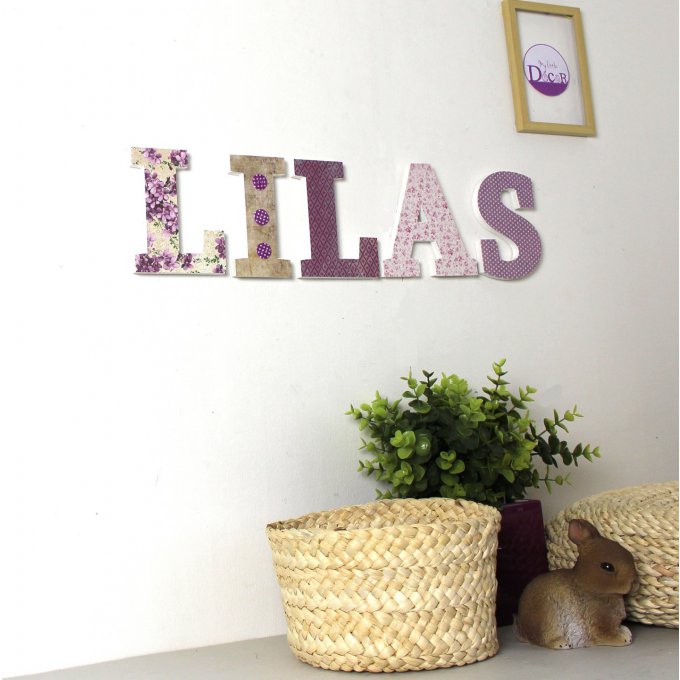 Lettres décoratives LILAS tons violet, mauve.