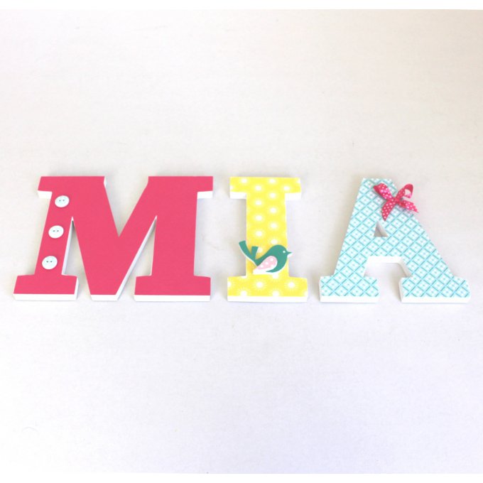 Lettres en bois Mia personnalisées rose, jaune, bleu -  prénom Mia - naissance - cadeau noël - mylit