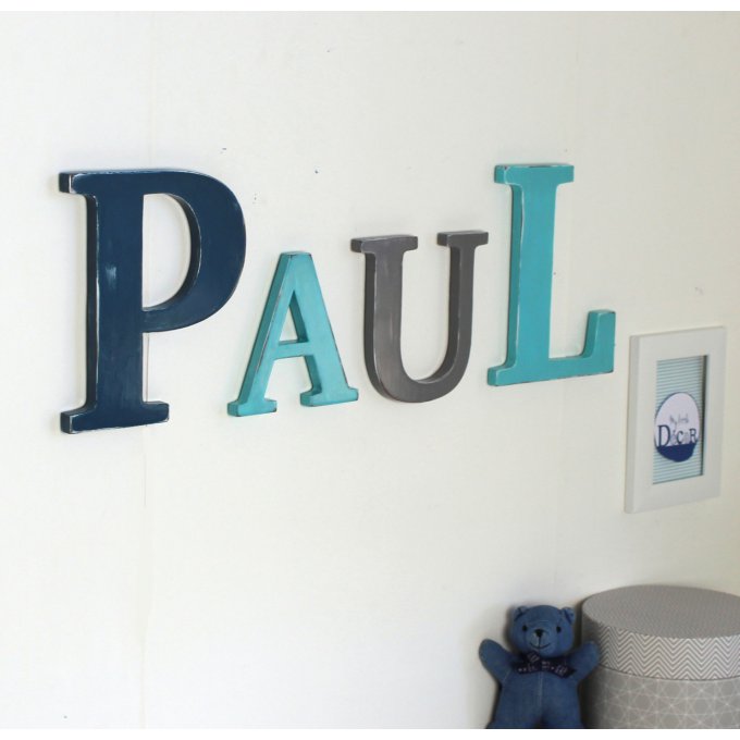 Prénom  PAUL  bleu ardoise , bleu turquoise et gris.