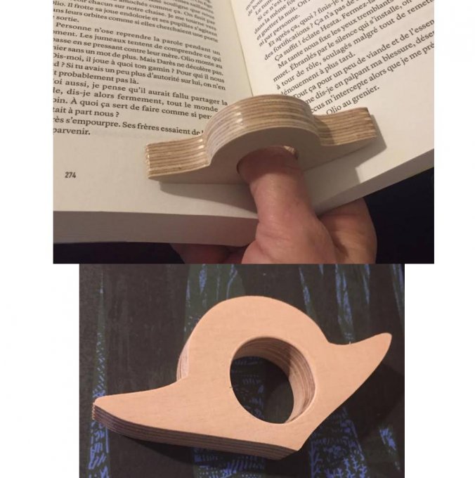 Bague de lecture en bois.