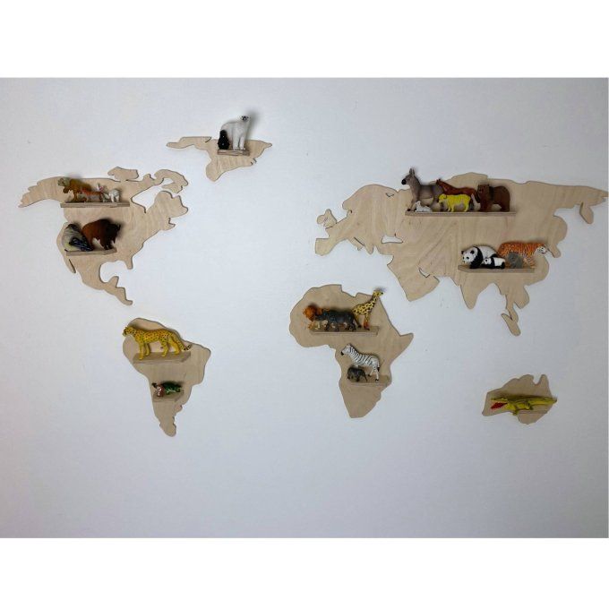 Grande carte du monde en bois avec ou sans étagères.