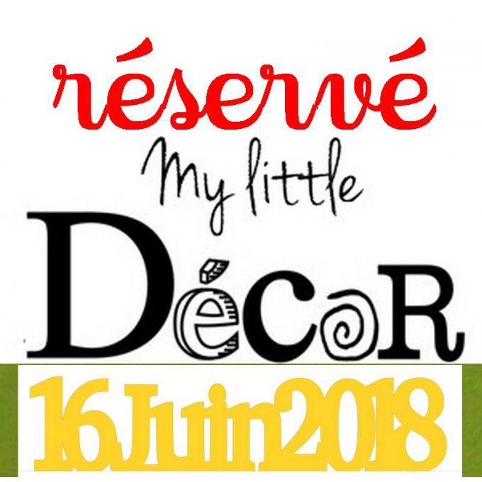 Réservé: 16 juin 2018 jaune d'or sans patine.