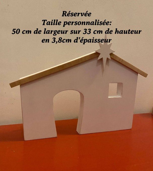 Réservé: Grande étable de crèche.