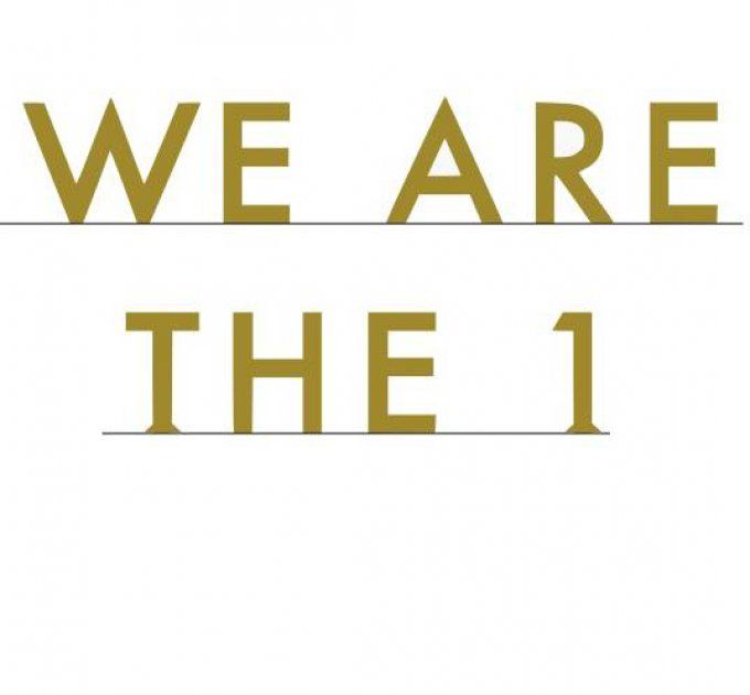 Commande personnalisée: We are the 1.