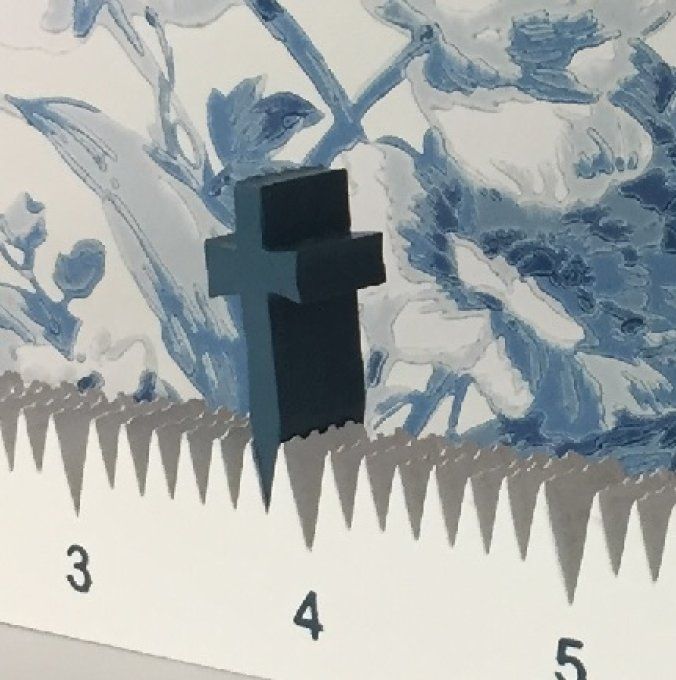 Réservé:Croix bleu ardoise pour calendrier de carême.