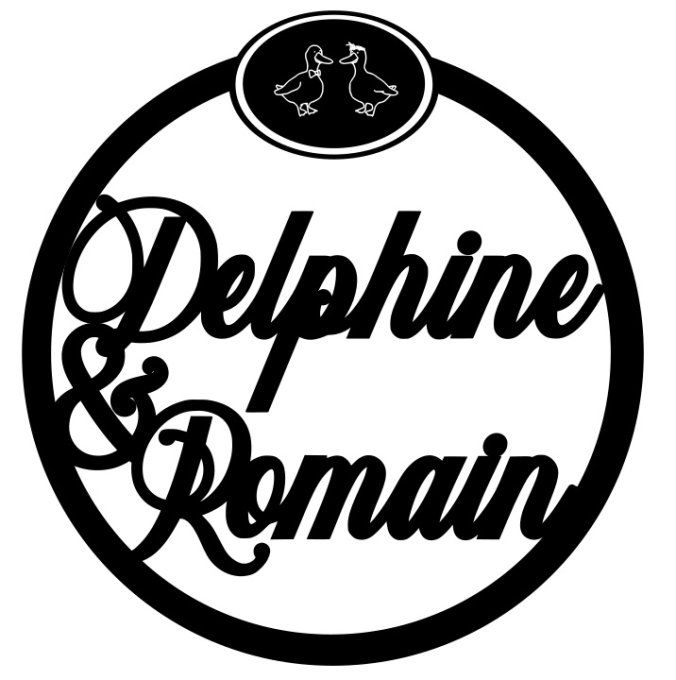 Réservé: Grande couronne avec médaillon.