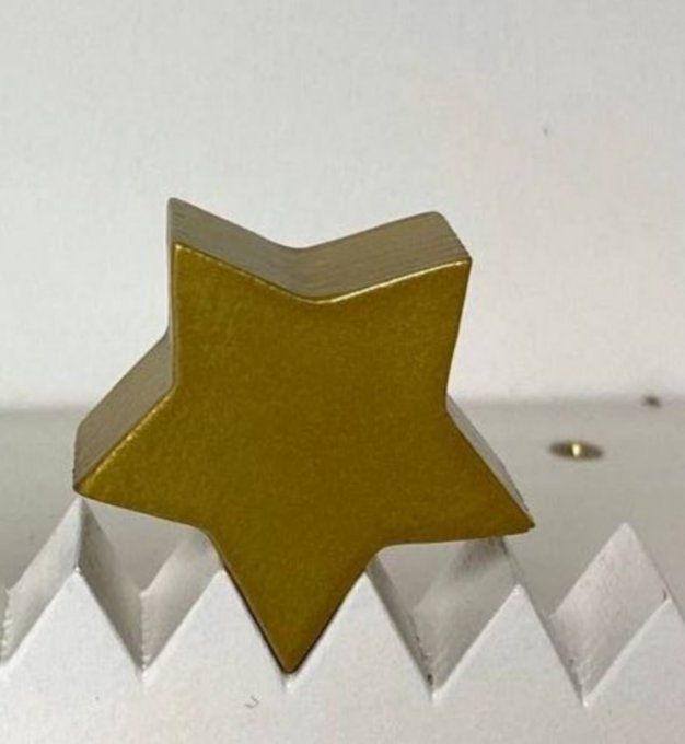 Réservé: étoile or pour calendrier de l'avent.