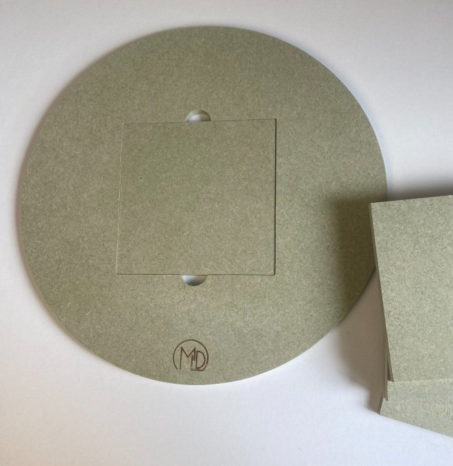 Kit rondeau de poterie en bois  de 30 cm de diamètre avec 10 inserts de 14,95 cm sur 14,95 cm