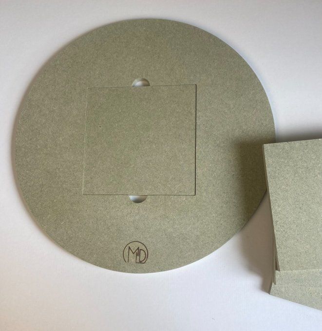 Kit rondeau de poterie en bois  de 35 cm de diamètre avec 5 inserts de 14,95x14,95 cm.