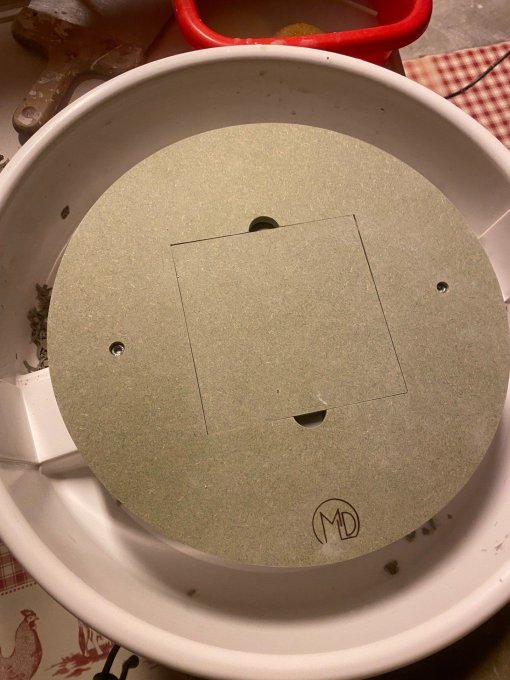 Kit rondeau de poterie en bois  percé de 35 cm de diamètre avec 5 inserts de 14,95x14,95 cm