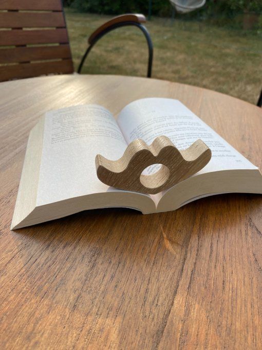 Bague de lecture artisanales moustache en chêne.  