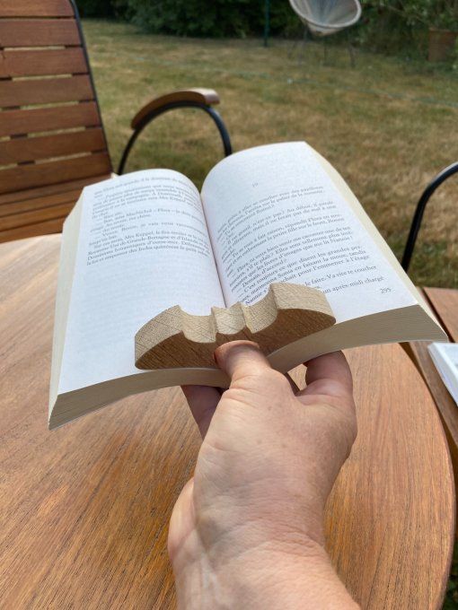 Bague de lecture artisanales chauve-souris en chêne.