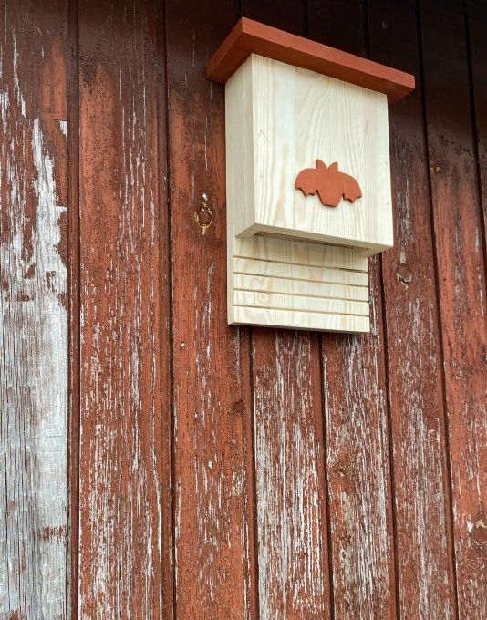 Dortoir en bois pour chauve-souris.