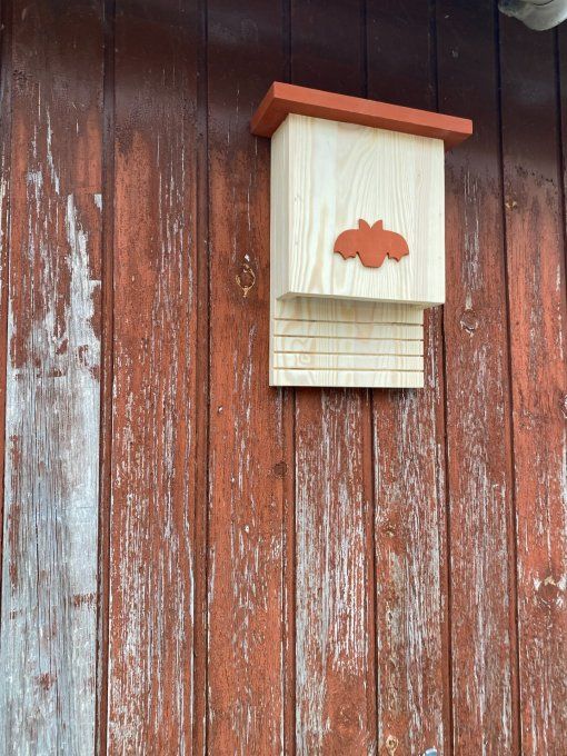 Dortoir en bois pour chauve-souris.