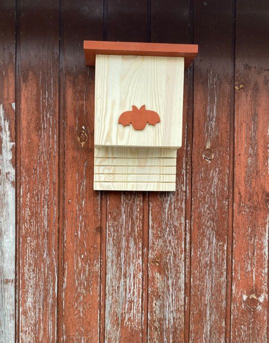 Dortoir en bois pour chauve-souris.