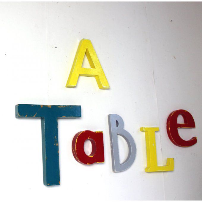 Lettres en bois " A TABLE "  bleu canard, jaune,rouge,gris