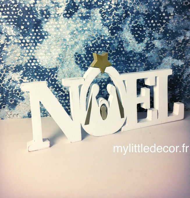 Mot en bois Noël avec crèche intégrée, taille XXL. couleur blanc et or.
