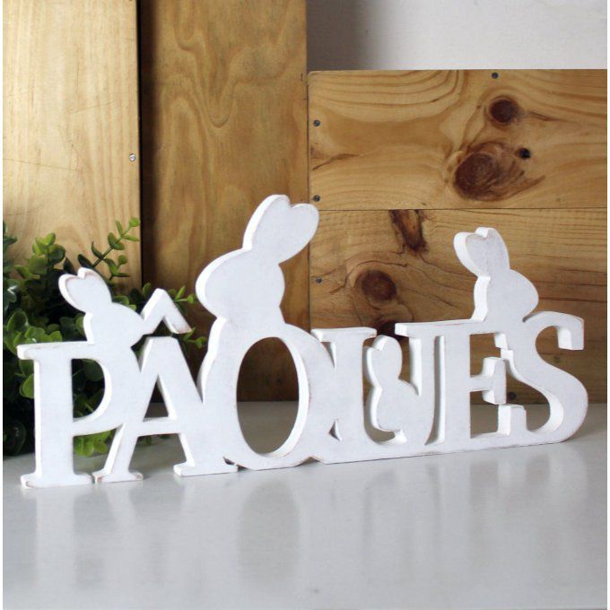 Mot à poser Pâques blanc patiné en stock.