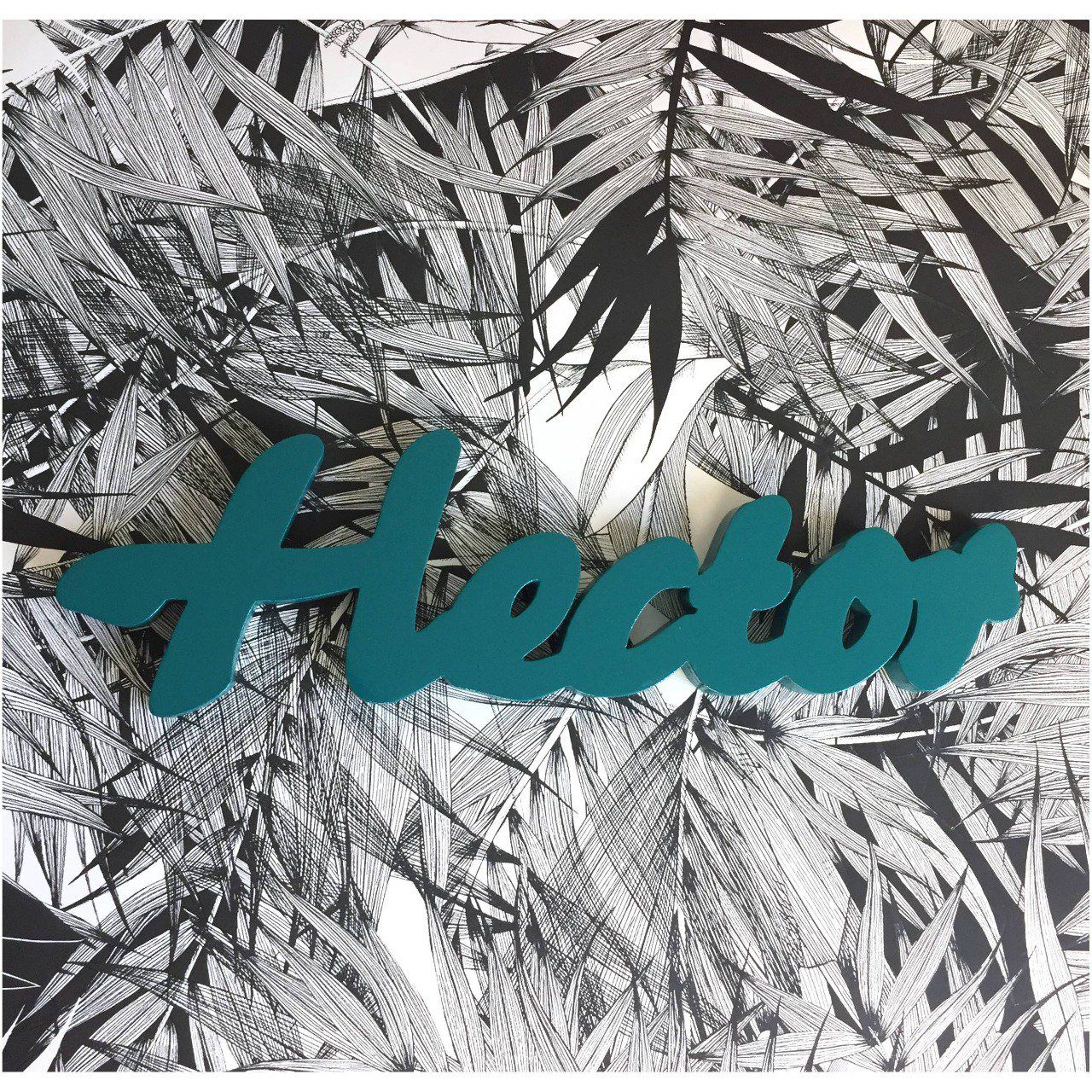 Prénom mural en bois Hector, couleur personnalisable.