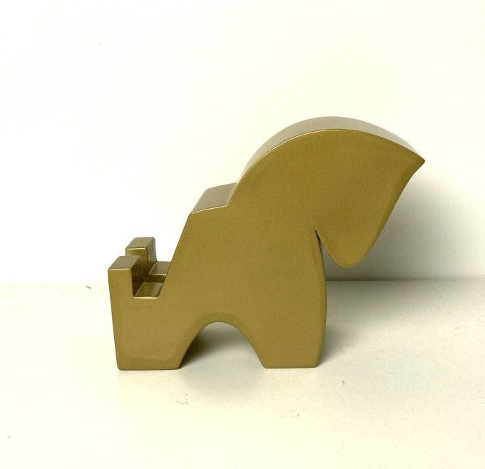 Support personnalisé pour téléphone ou tablette cheval couleur or.
