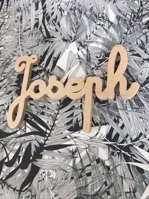 Prénom en bois Joseph.