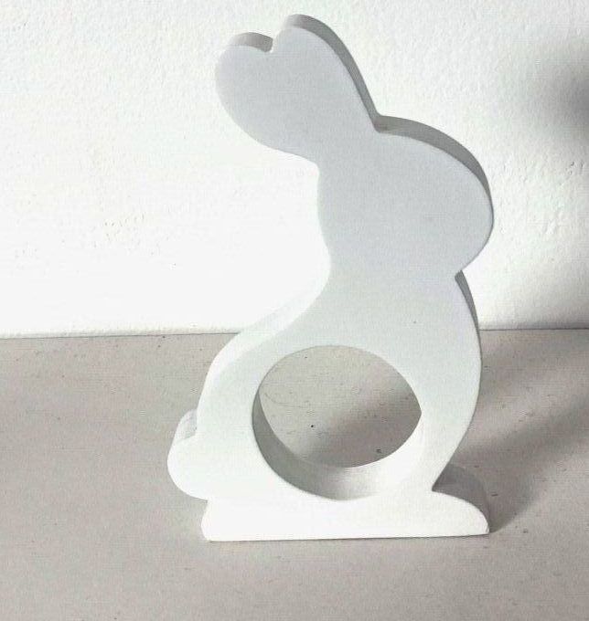 Rond de serviette lapin blanc.