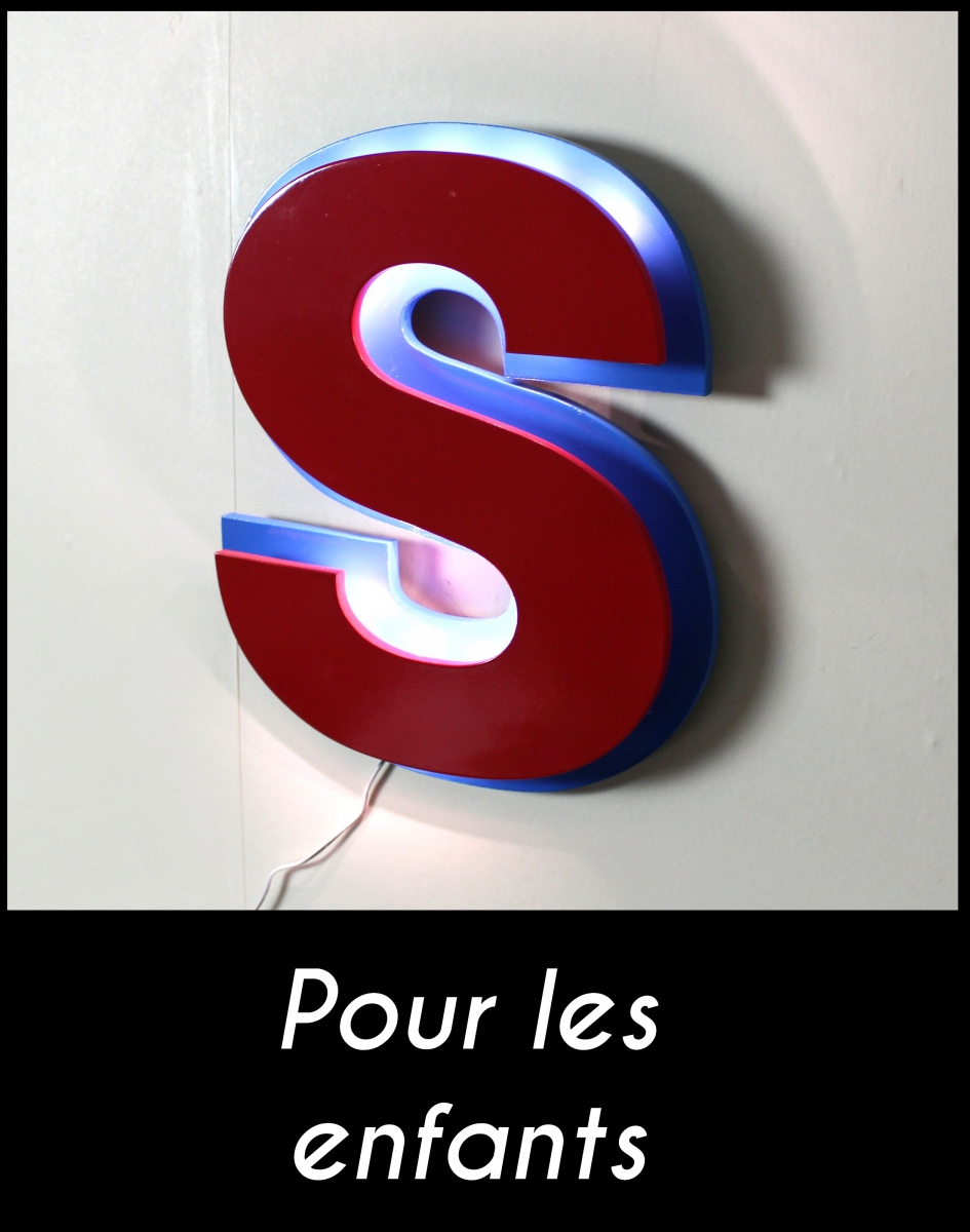 lettre lumineuse S rouge et bleue _mylittledecor